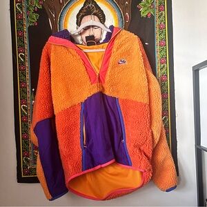 Nike  Retro Vintage Sherpa Jacket - Rare Find